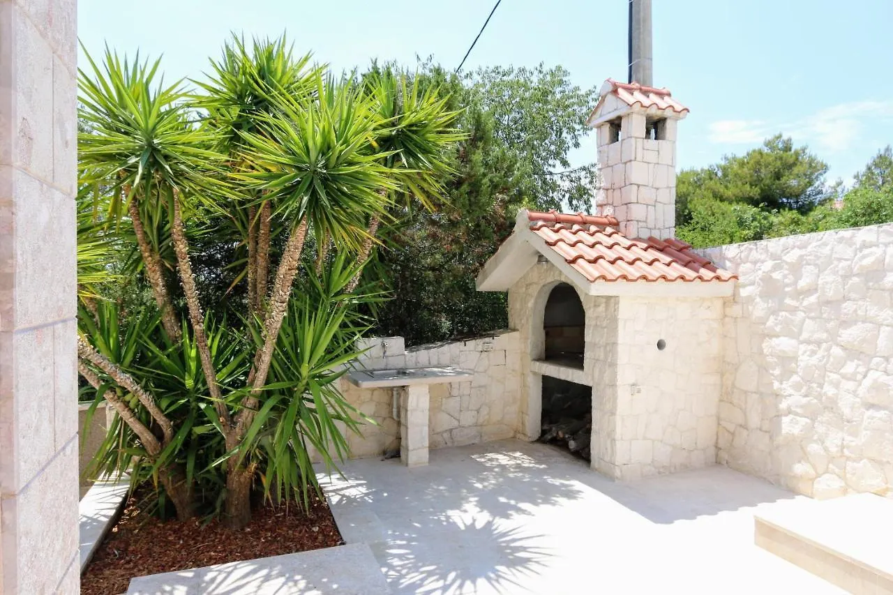 Apartment Villa Hygge Trogir