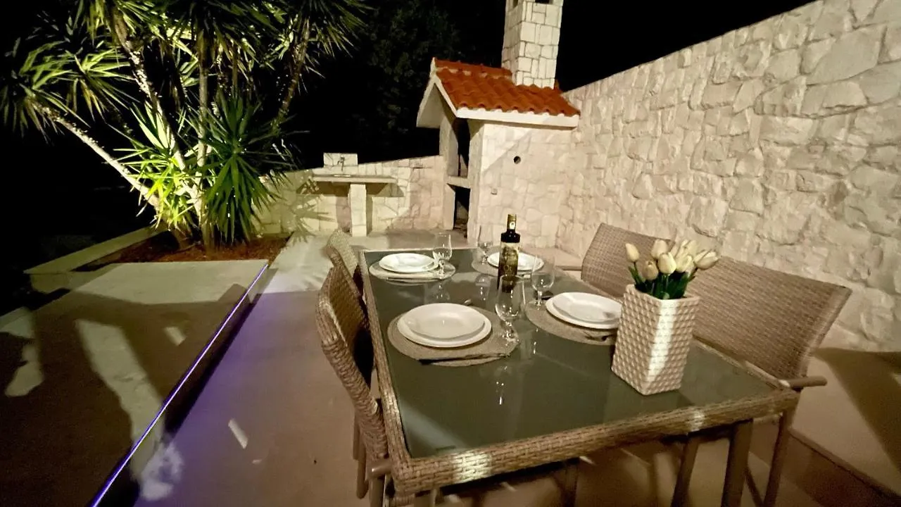 Villa Hygge Trogir Apartment