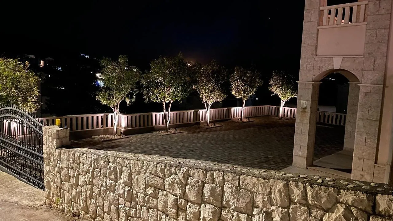 Apartment Villa Hygge Trogir Croatia