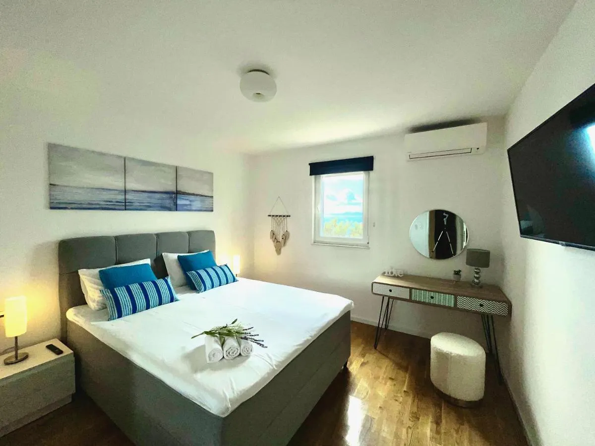 Apartment Villa Hygge Trogir